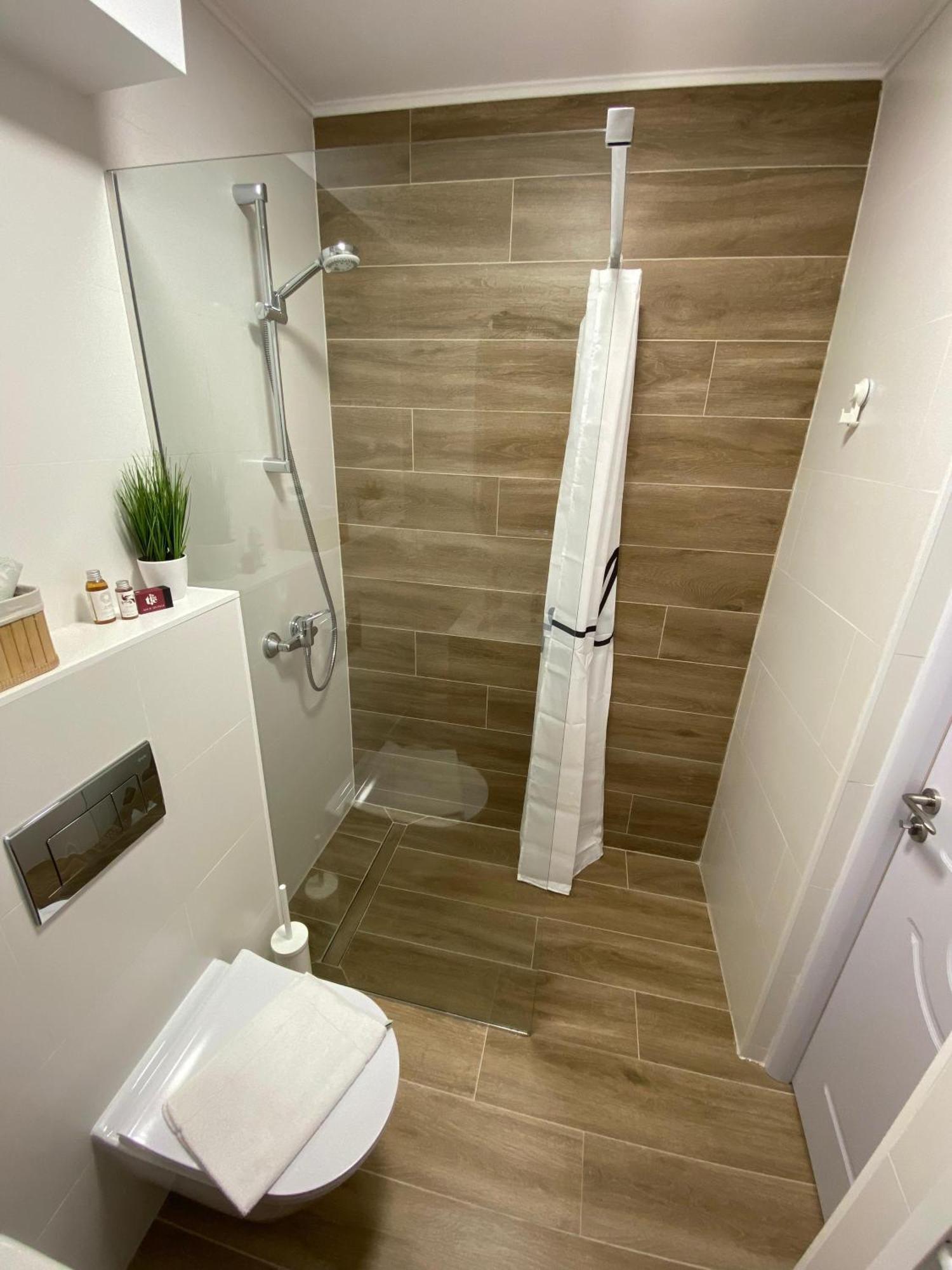 Central Luxury Apartment Яш Екстериор снимка