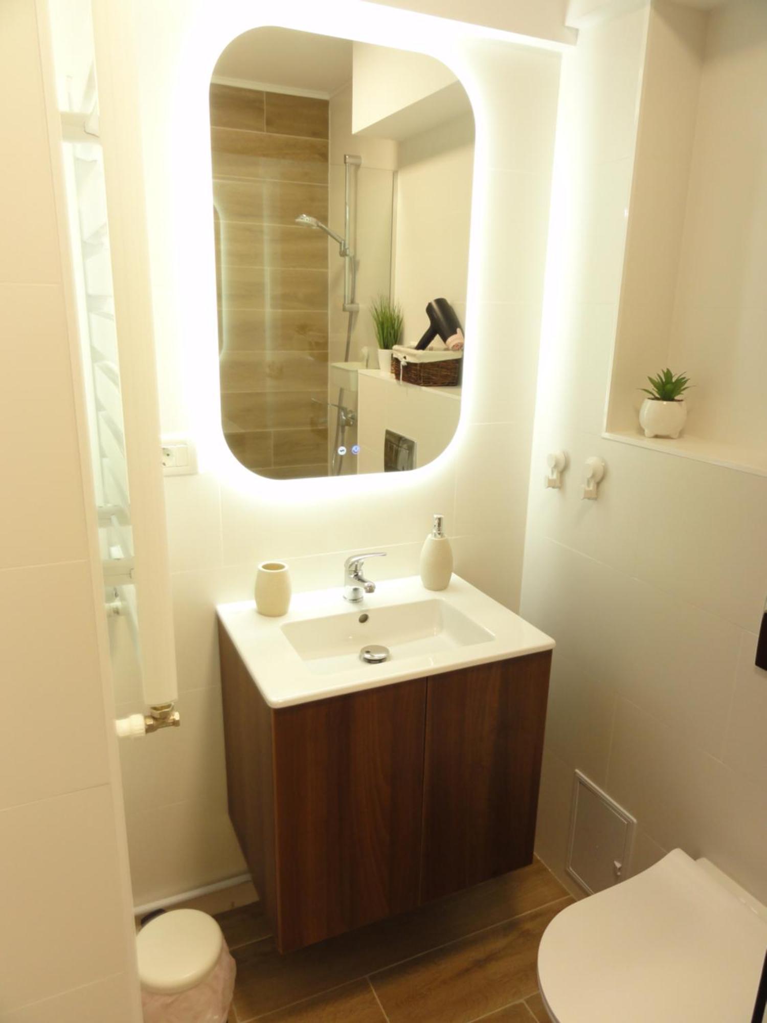 Central Luxury Apartment Яш Екстериор снимка